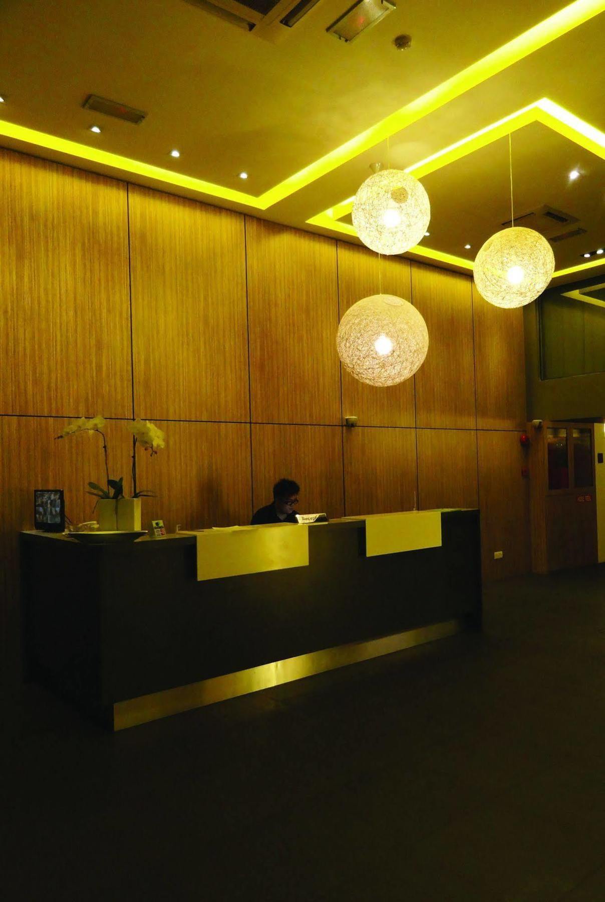 Vivo Hotel Куантан Екстериор снимка