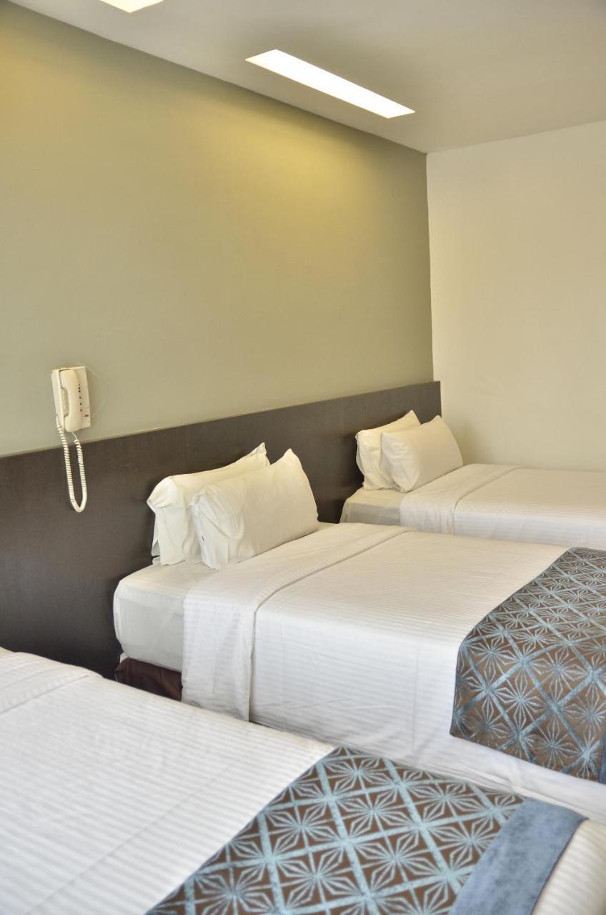 Vivo Hotel Куантан Екстериор снимка