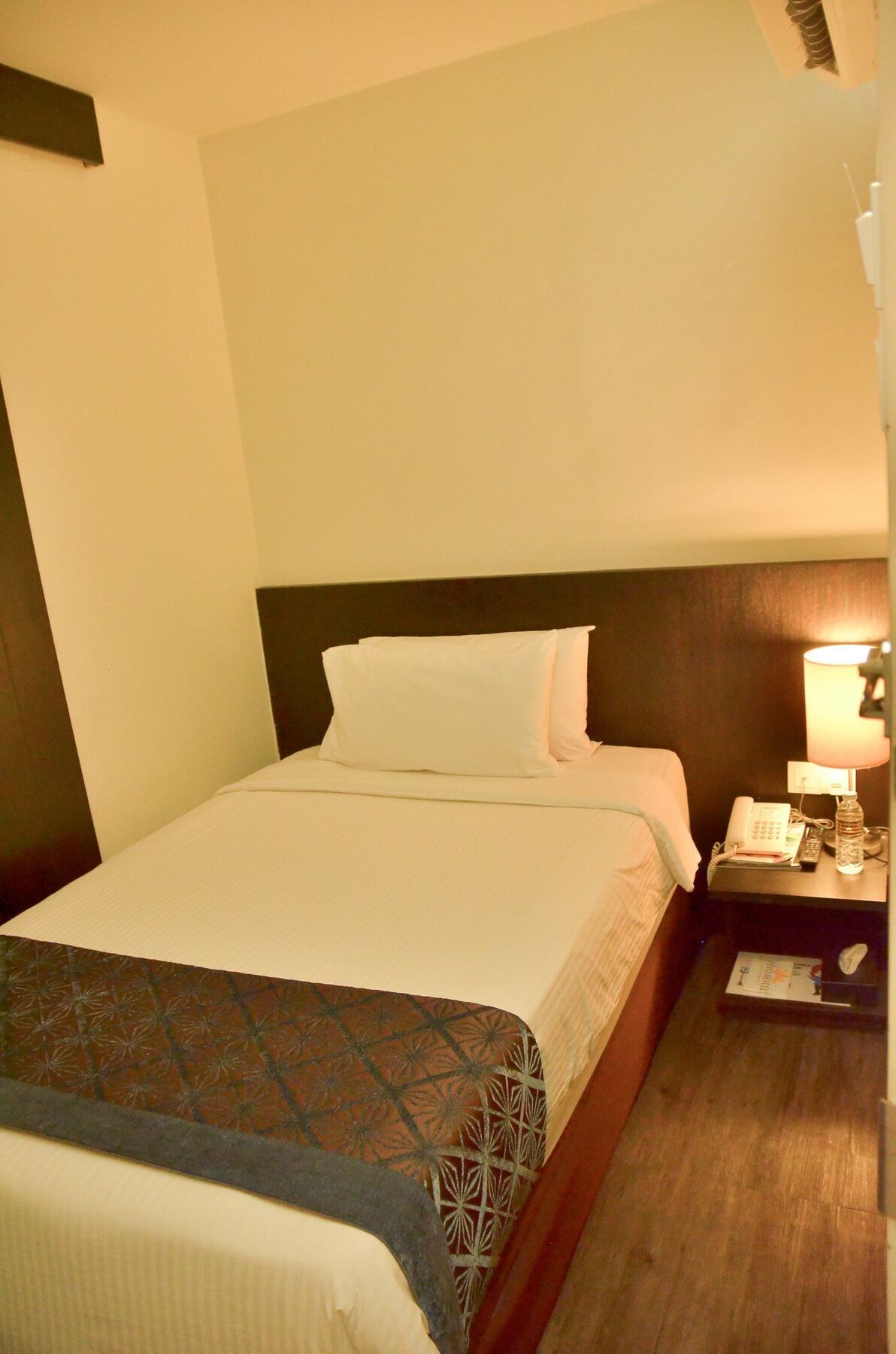 Vivo Hotel Куантан Екстериор снимка